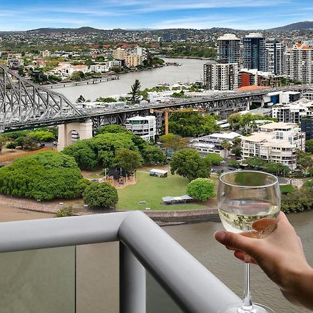Amazing River View - 3 Bedroom Apartment - Brisbane Cbd - Netflix - Fast Wifi - Carpark Bagian luar foto