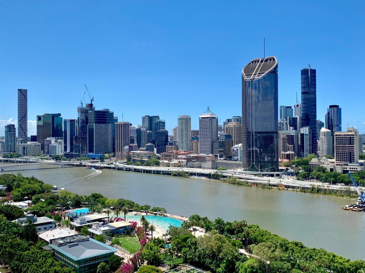 Amazing River View - 3 Bedroom Apartment - Brisbane Cbd - Netflix - Fast Wifi - Carpark Bagian luar foto