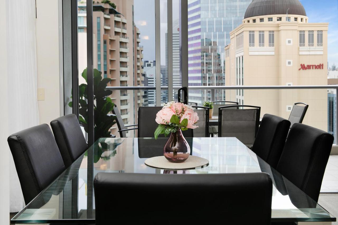 Amazing River View - 3 Bedroom Apartment - Brisbane Cbd - Netflix - Fast Wifi - Carpark Bagian luar foto