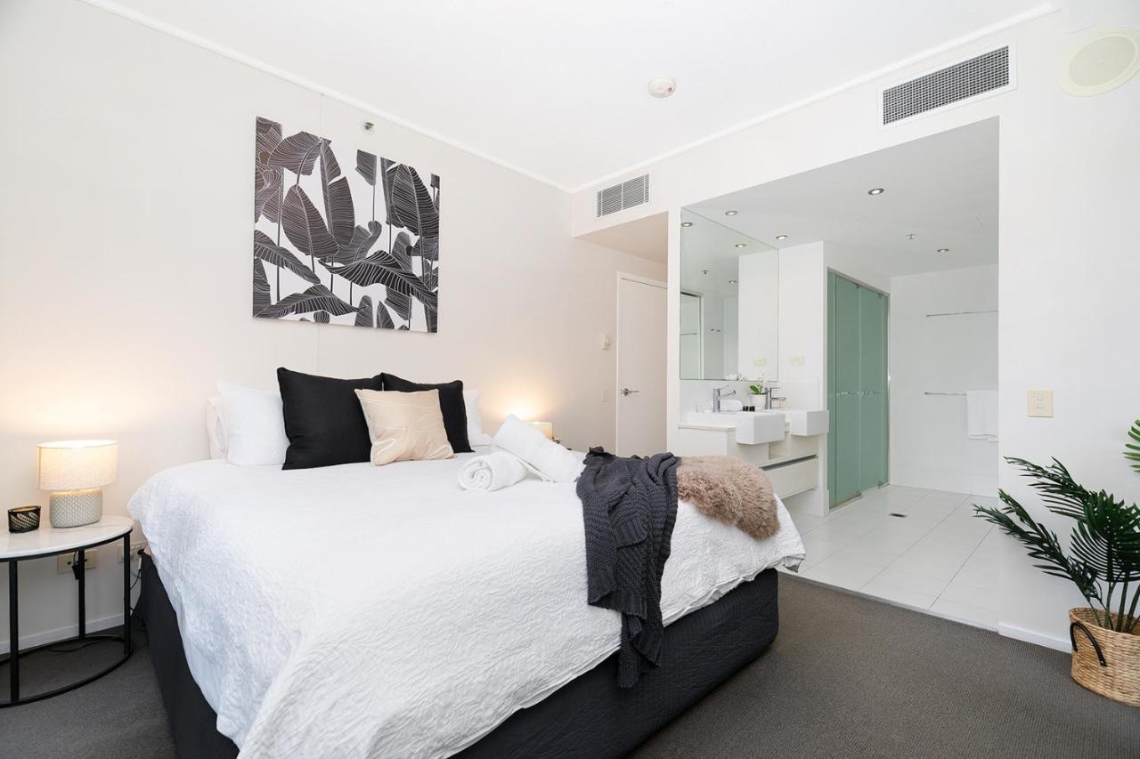 Amazing River View - 3 Bedroom Apartment - Brisbane Cbd - Netflix - Fast Wifi - Carpark Bagian luar foto