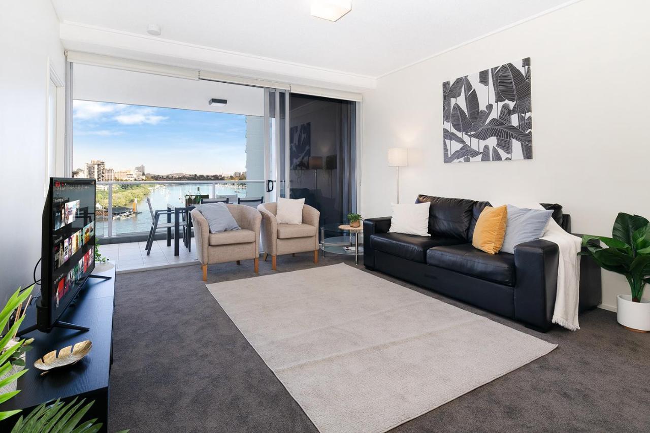 Amazing River View - 3 Bedroom Apartment - Brisbane Cbd - Netflix - Fast Wifi - Carpark Bagian luar foto