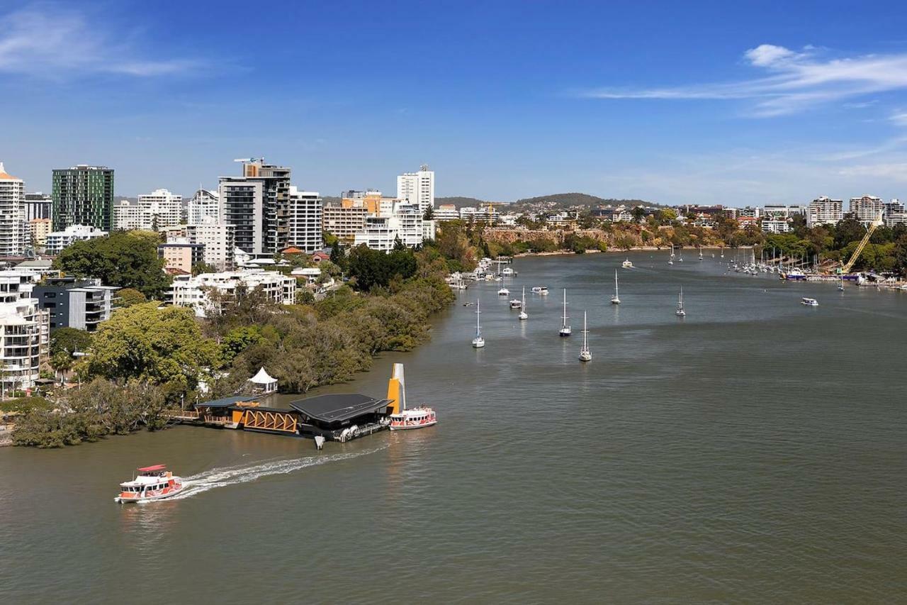 Amazing River View - 3 Bedroom Apartment - Brisbane Cbd - Netflix - Fast Wifi - Carpark Bagian luar foto