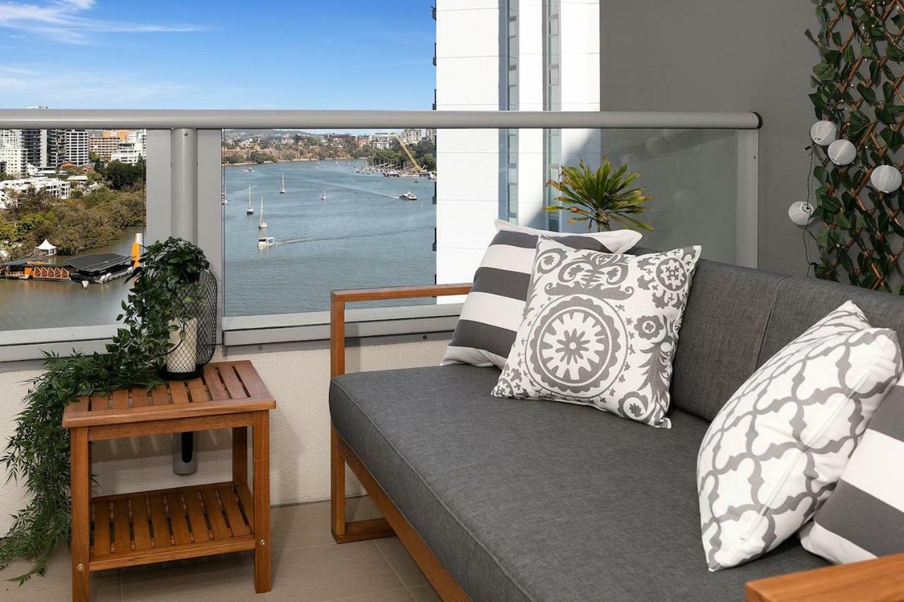 Amazing River View - 3 Bedroom Apartment - Brisbane Cbd - Netflix - Fast Wifi - Carpark Bagian luar foto