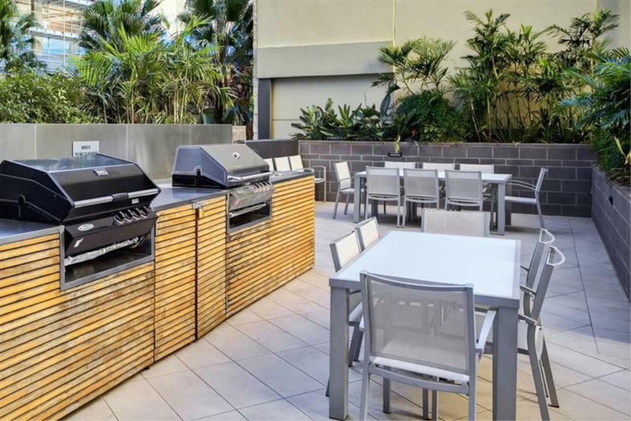 Amazing River View - 3 Bedroom Apartment - Brisbane Cbd - Netflix - Fast Wifi - Carpark Bagian luar foto