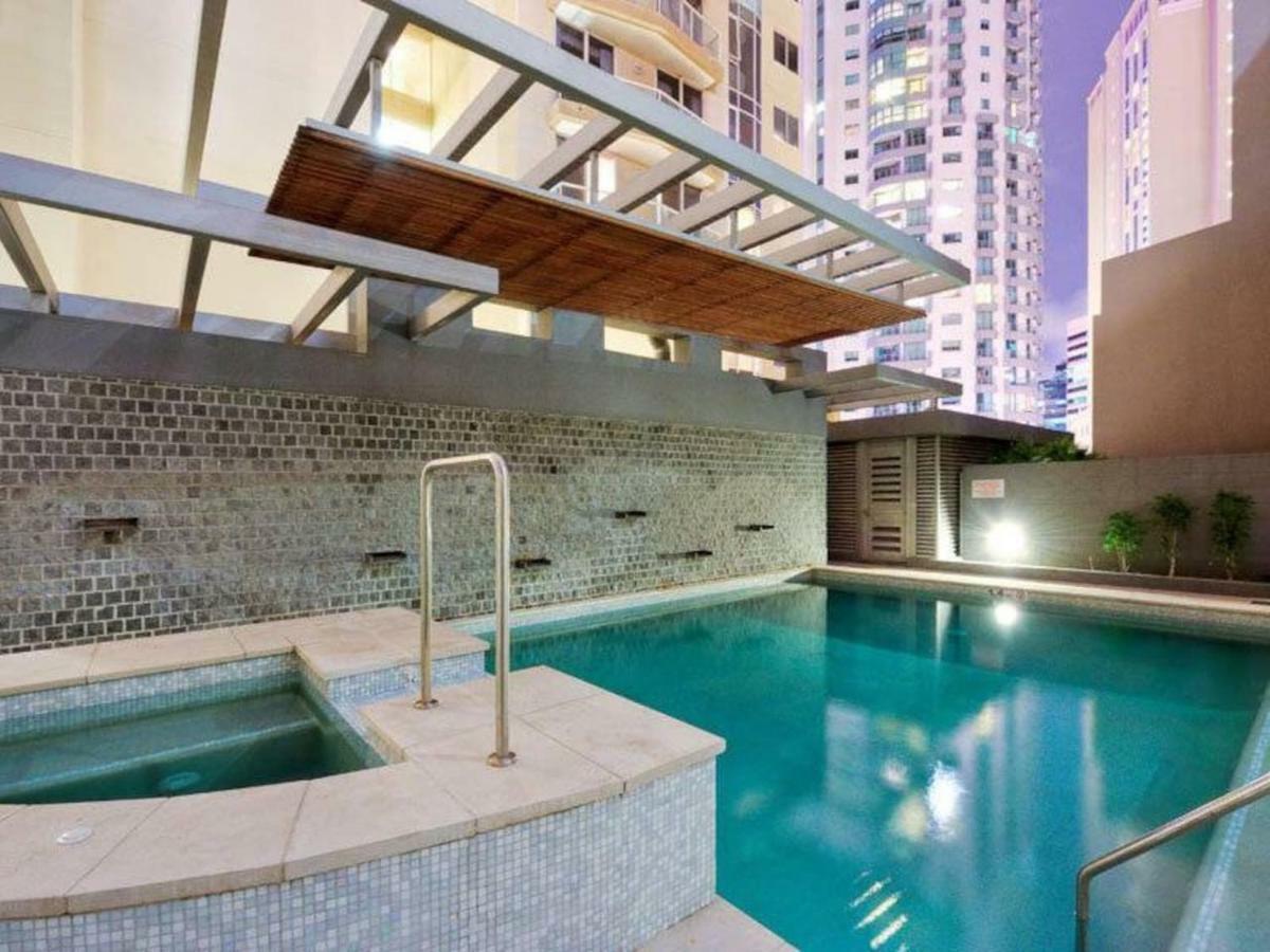 Amazing River View - 3 Bedroom Apartment - Brisbane Cbd - Netflix - Fast Wifi - Carpark Bagian luar foto